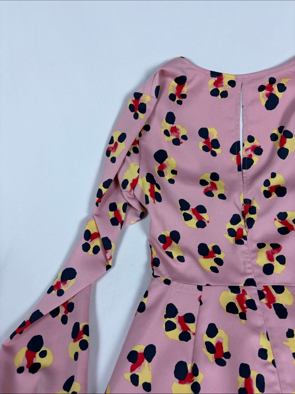 BCBGeneration Pink Floral-Spot Twist-Front Dress - Picture 9 of 10